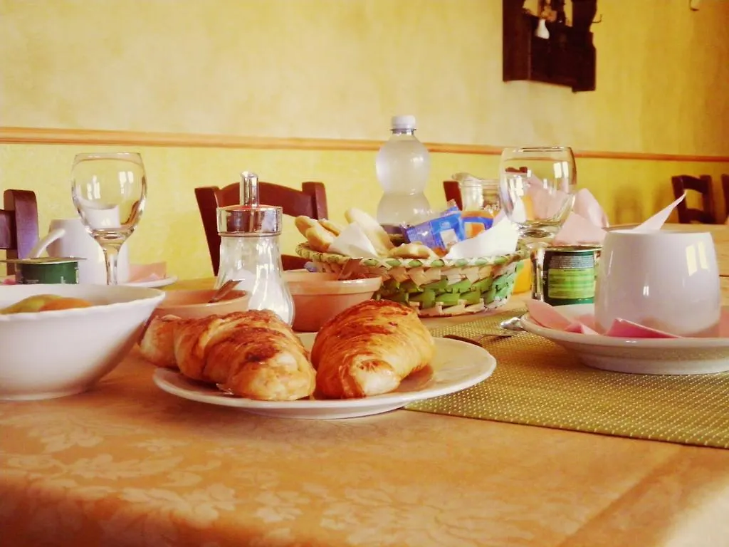 Casa Casti Bed & Breakfast Sant' Antonio di Santadi 0*,  Italy